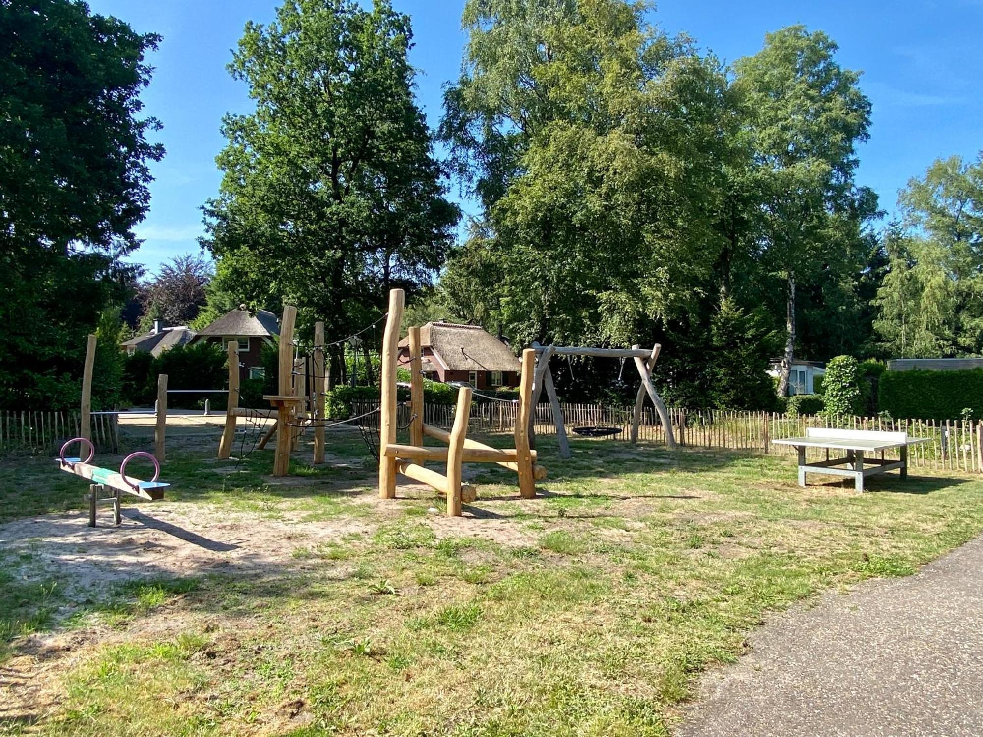Huisje Aan De Bosrand - Veluwe Epe Bagian luar foto